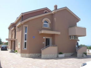 Apartments Jasna in Zaton near Nin, near the beach